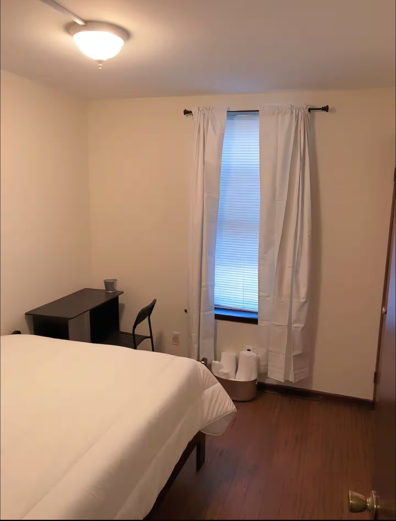 Building Photo - 921 N 29th St