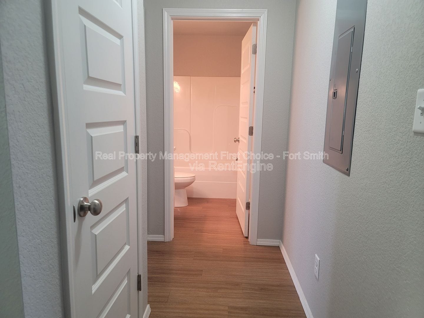 Building Photo - 2108 Ingalls Ln