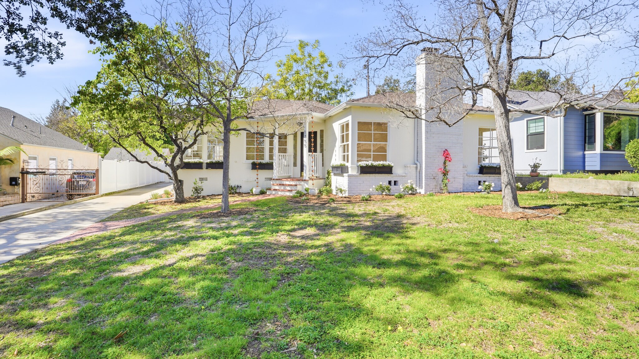 Building Photo - 1755 Craig Ave