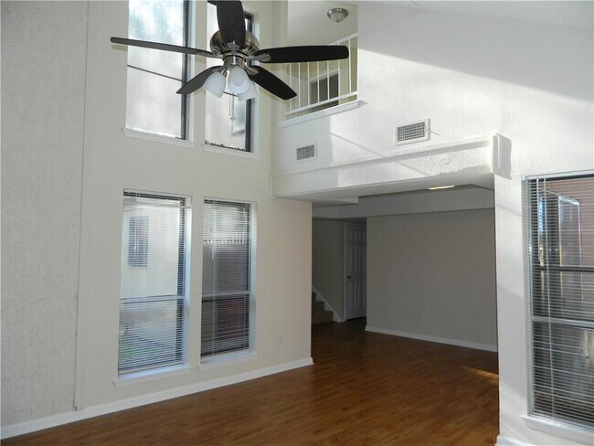 Building Photo - 8607 Fathom Cir