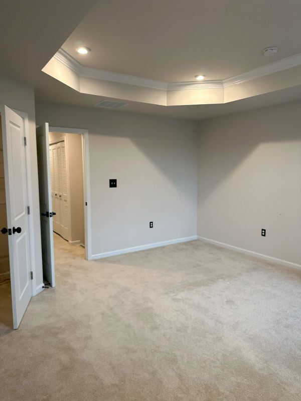 Building Photo - 1114 Spur Ln