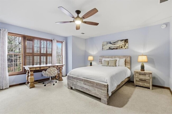 Building Photo - 2970 Woodruff Dr SE