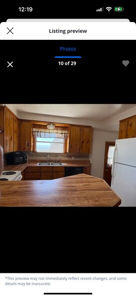 Kitchen - 501 W Grandview Ave