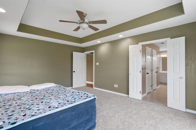 Building Photo - 130 Cotton Rows Ln