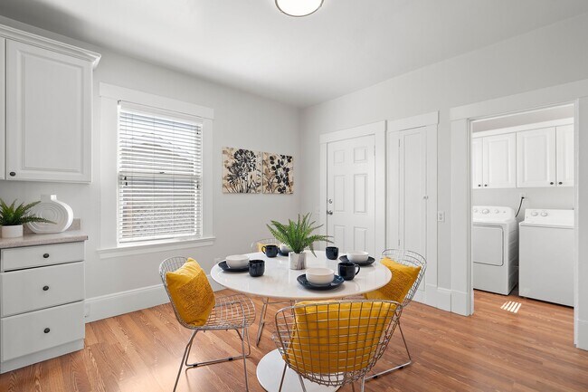 Building Photo - 349 Commercial Ave