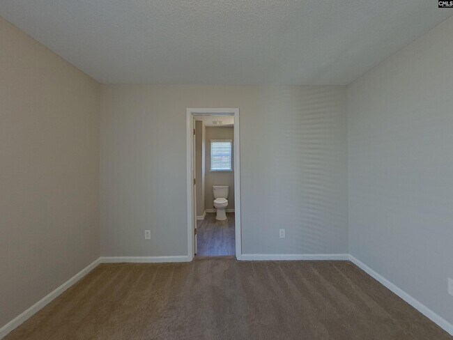 Building Photo - 134 Cottage Lake Way