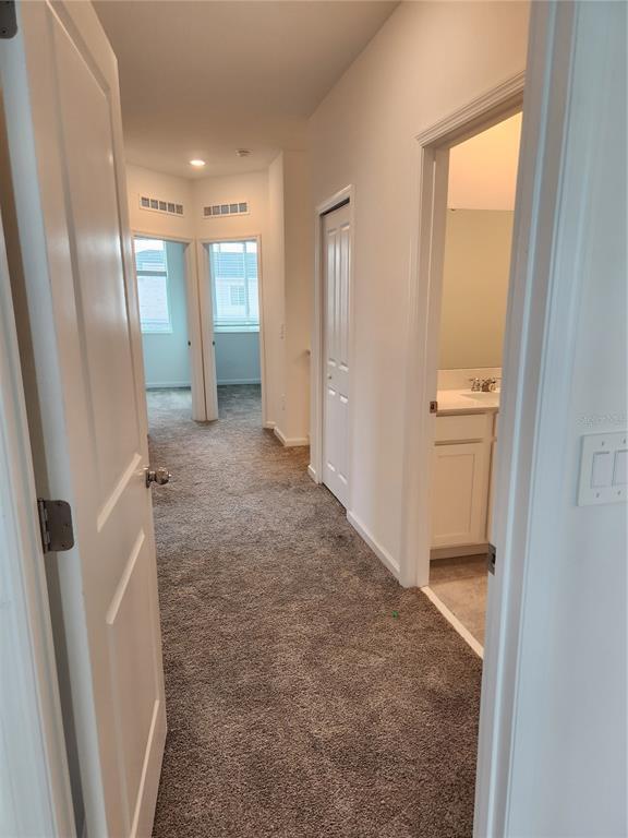 Building Photo - 203 Bogey Dr