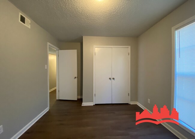 Building Photo - 6363 Misty Crest Cove