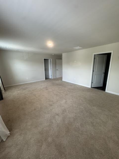 Building Photo - Spacious 5-Bedroom Home with Finished Basement on Corner Lot in Stephens City