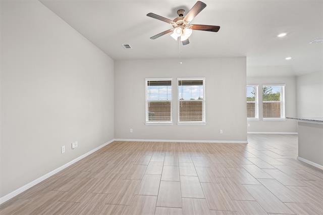 Building Photo - 373 Wildrose Cir
