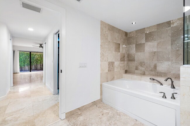 Building Photo - 1141 Marine Way E