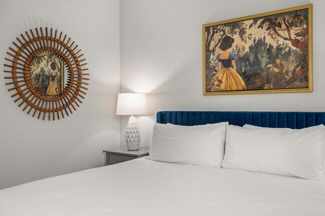 Building Photo - 1227 Radiant St