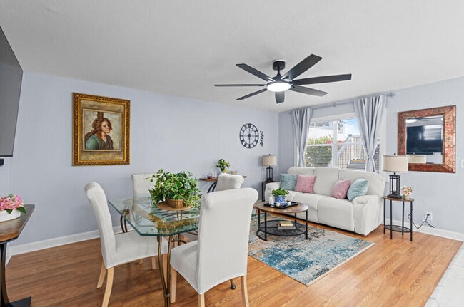 Building Photo - 212 Tuscany D