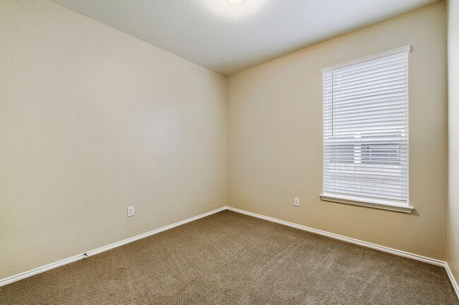 Building Photo - Applications Pending: Brand New Home for Lease in Southeast Austin