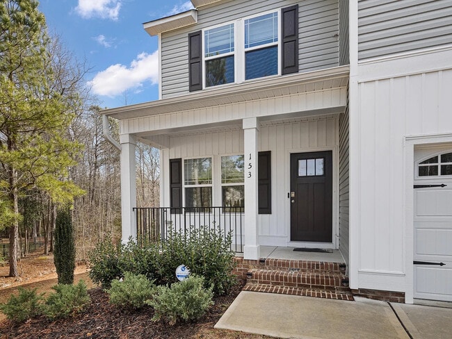 Building Photo - Room in House on Bounty Cir