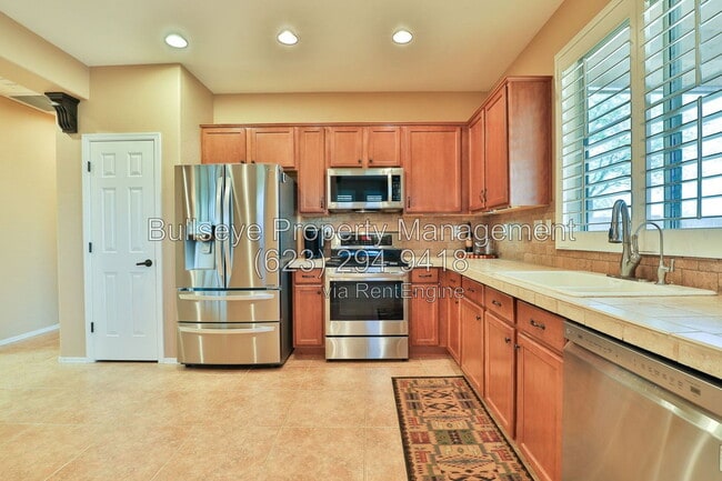 Building Photo - 2309 W Firethorn Way