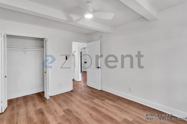 Building Photo - 1312 Carlton Ave