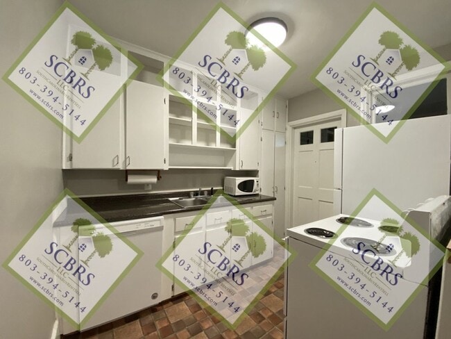 Building Photo - 306-308 Fulton Street