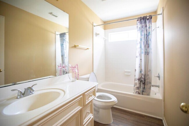 Building Photo - 6415 Coley Park
