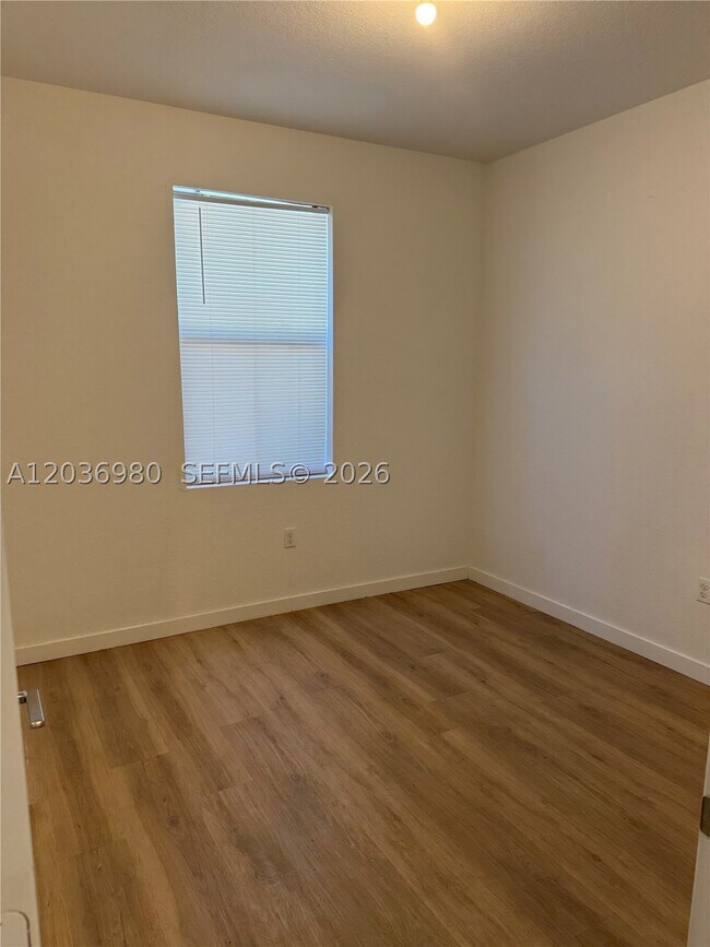 Building Photo - 24360 SW 117th Ave
