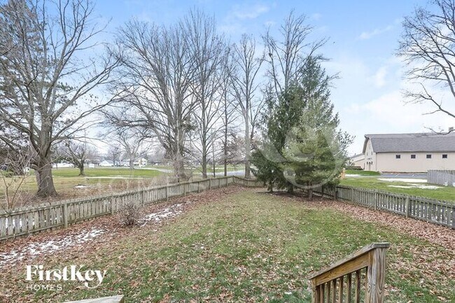 Building Photo - 579 Tall Oaks Drive