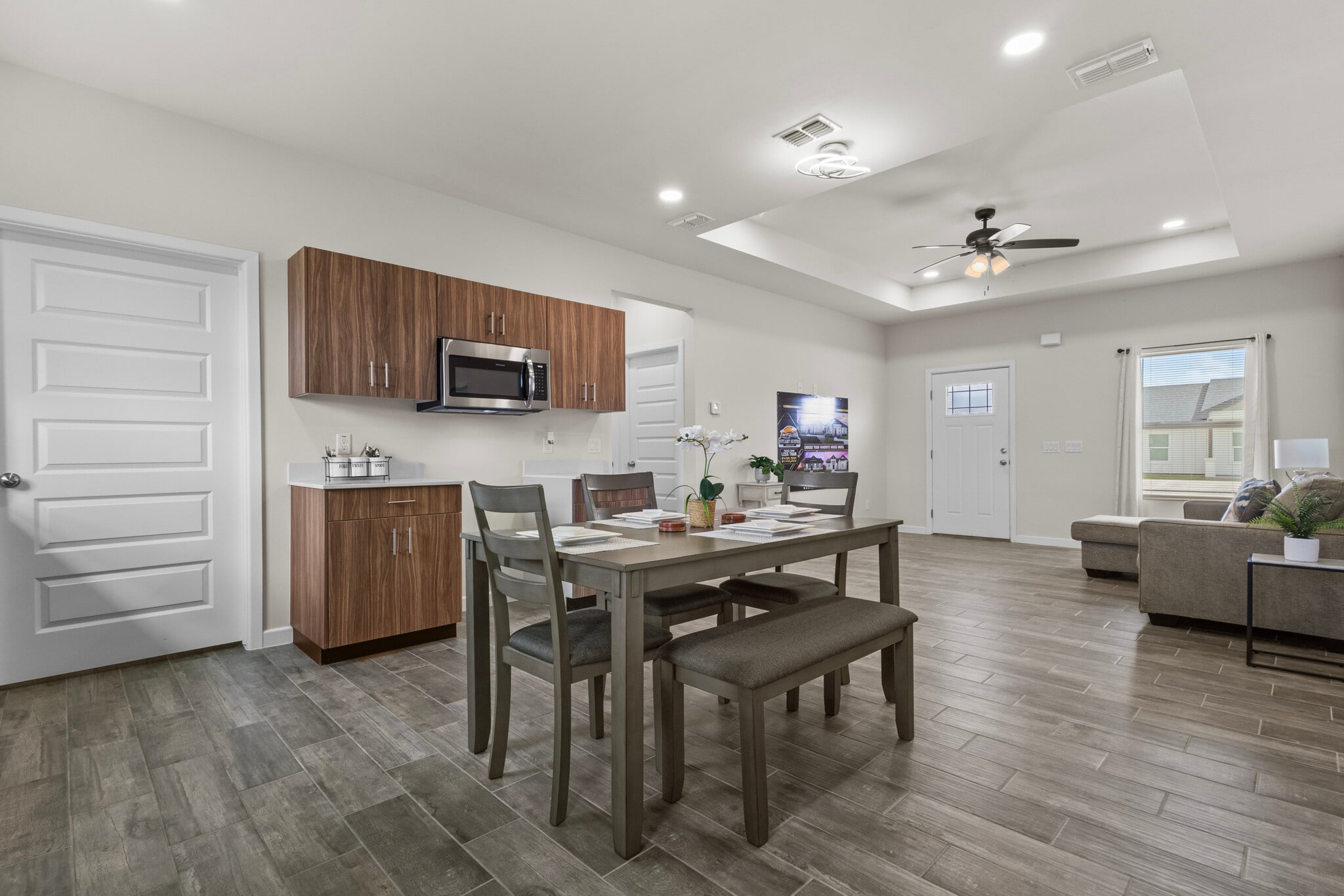 Building Photo - 1809 Unity Dr