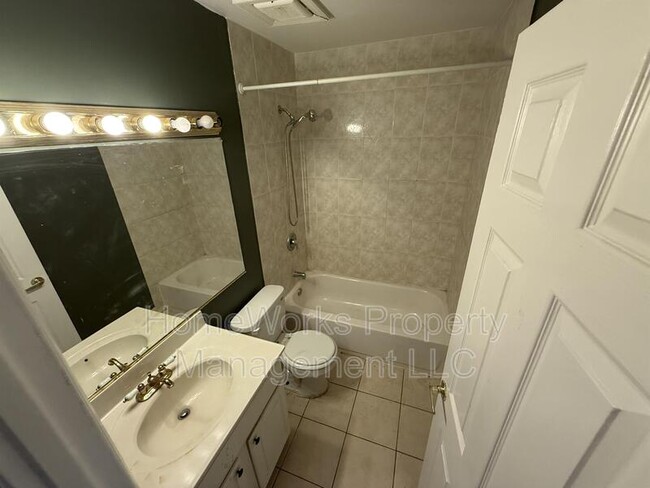 Building Photo - 6411 Jefferson Pl