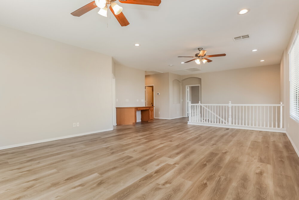 Building Photo - 3151 S Southwind Dr
