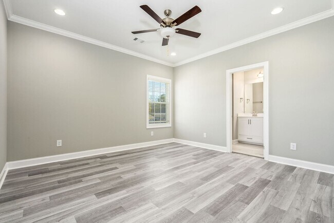 Building Photo - 2036 Downs Way