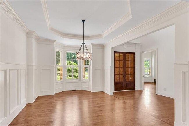 Building Photo - 5861 Yoshino Cherry Ln NE