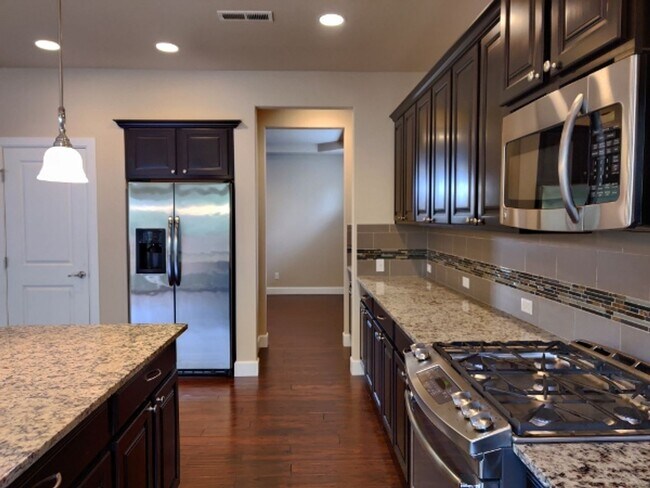 Building Photo - 1580 Ridgeview Loop SW