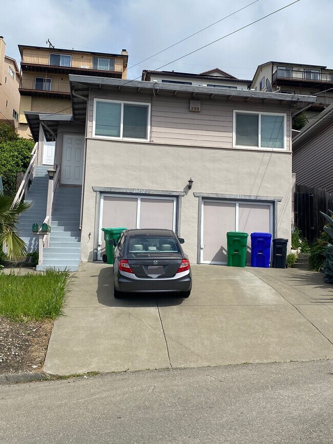 Building Photo - 16850 Ehle St