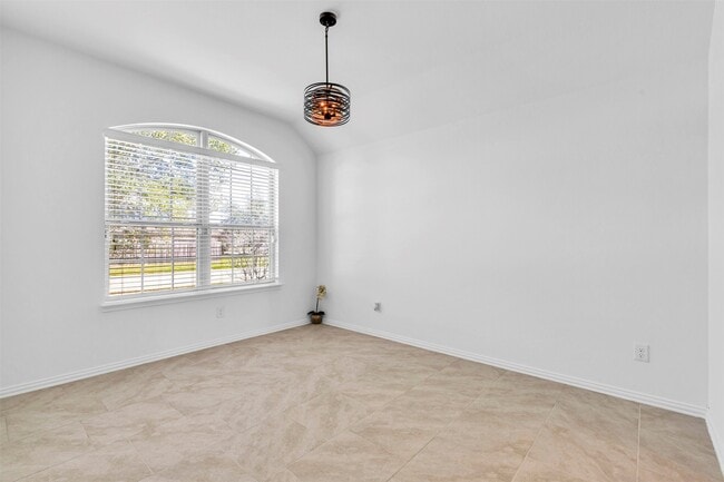 Building Photo - 4439 Aversa Dr