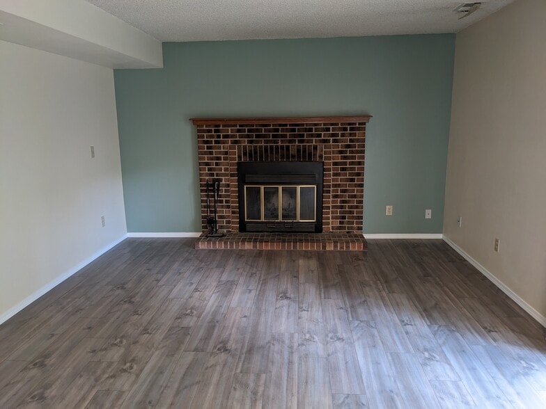 2nd Family Room - 6220 Pemberton Way