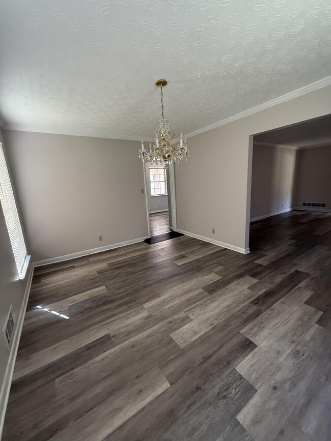 Building Photo - Modern Living Meets Country Charm – Fully ...