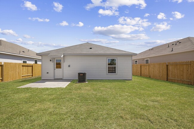 Building Photo - 10402 Red Cardinal Dr