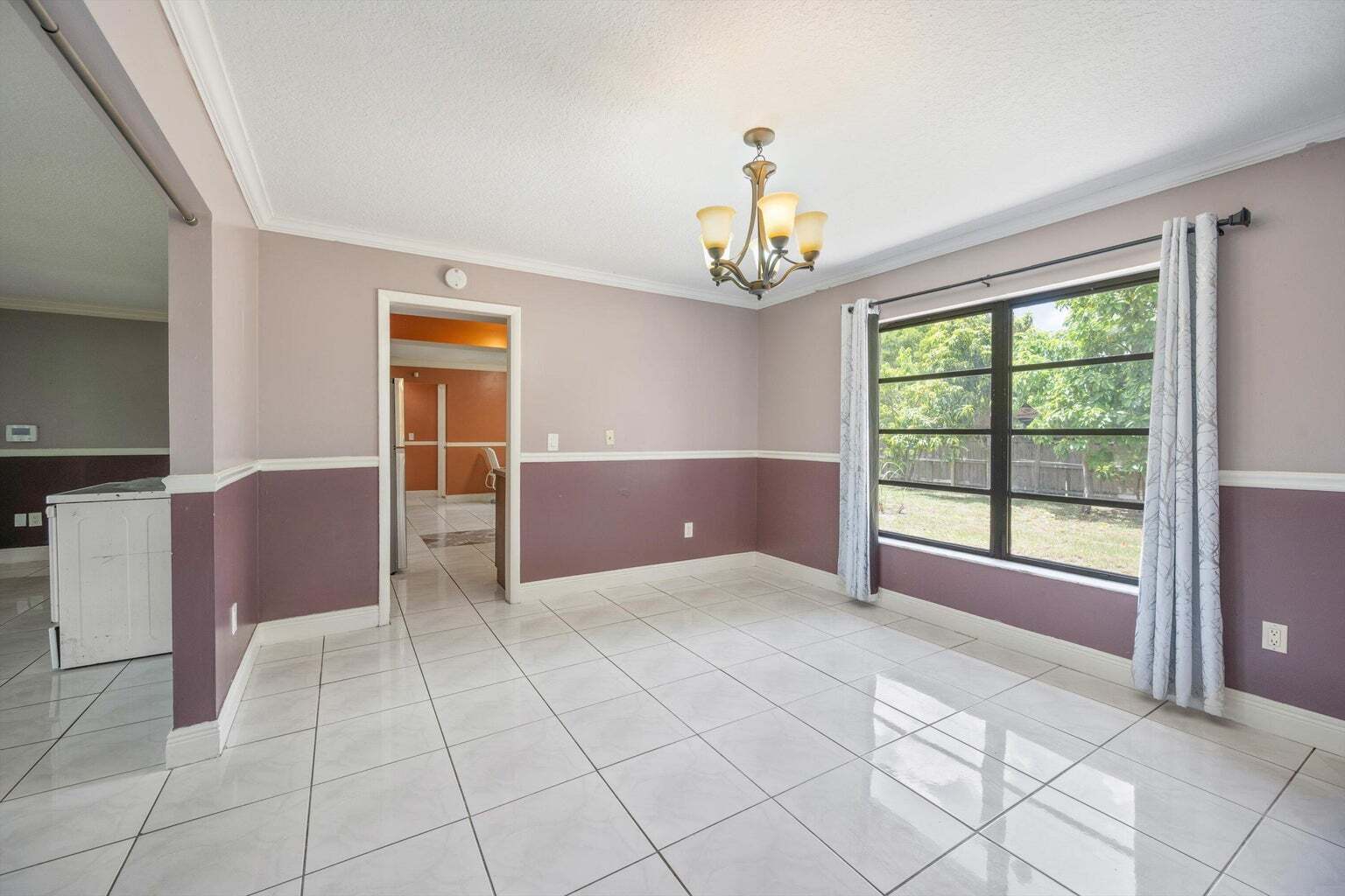 Building Photo - 4928 Marbella Rd N