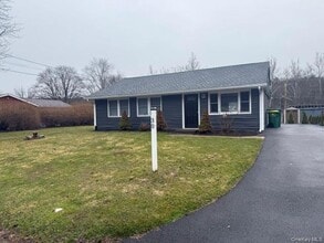 Building Photo - 30 Melissa Rd