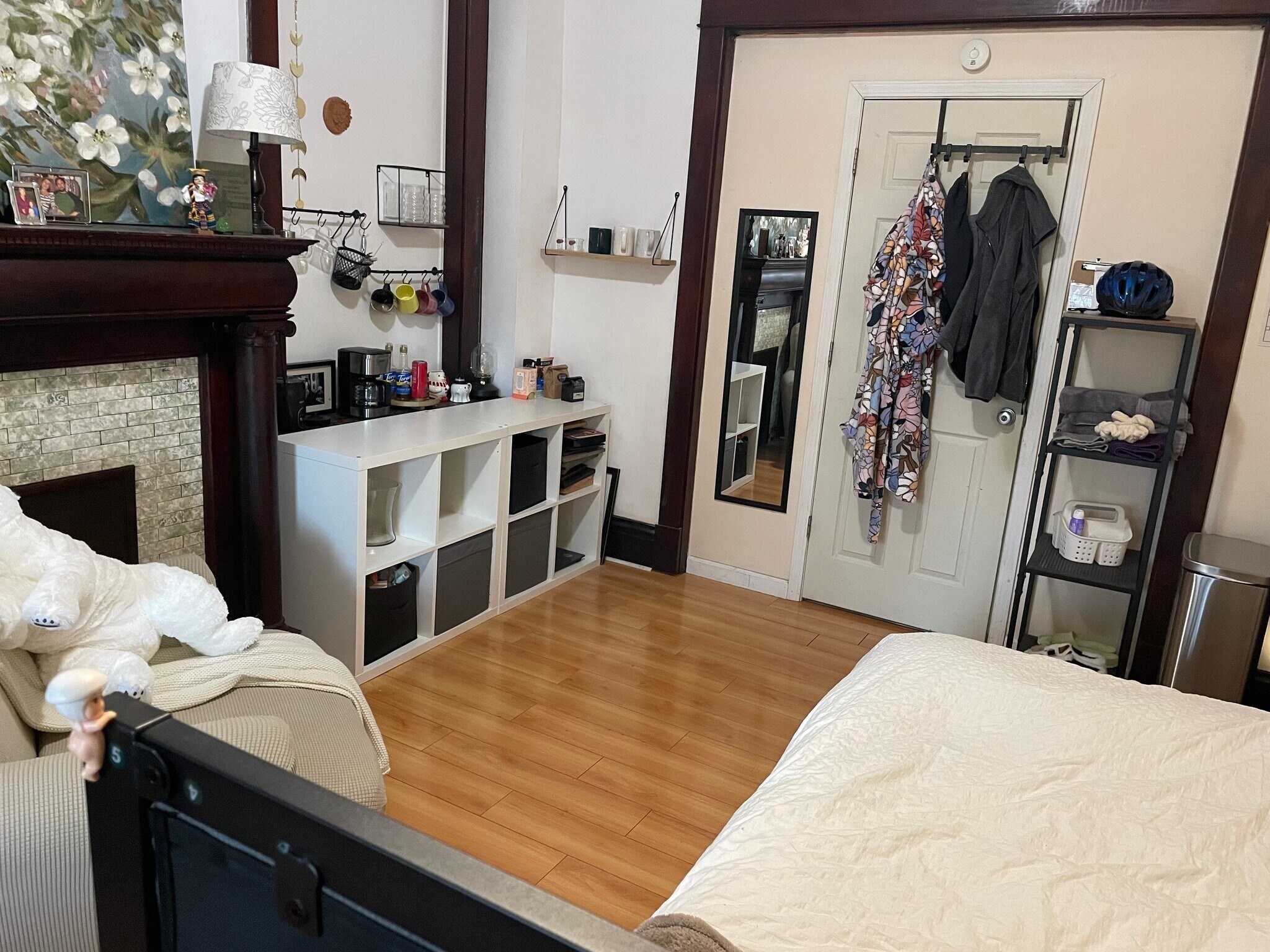 Building Photo - 746 Broughton St