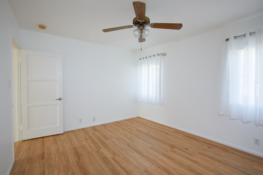 Master Bedroom - 13320 Zanja St