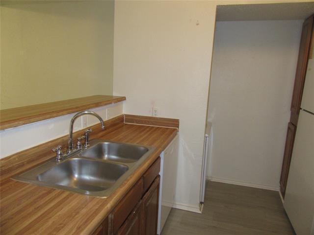 Building Photo - 13211 Emily Rd