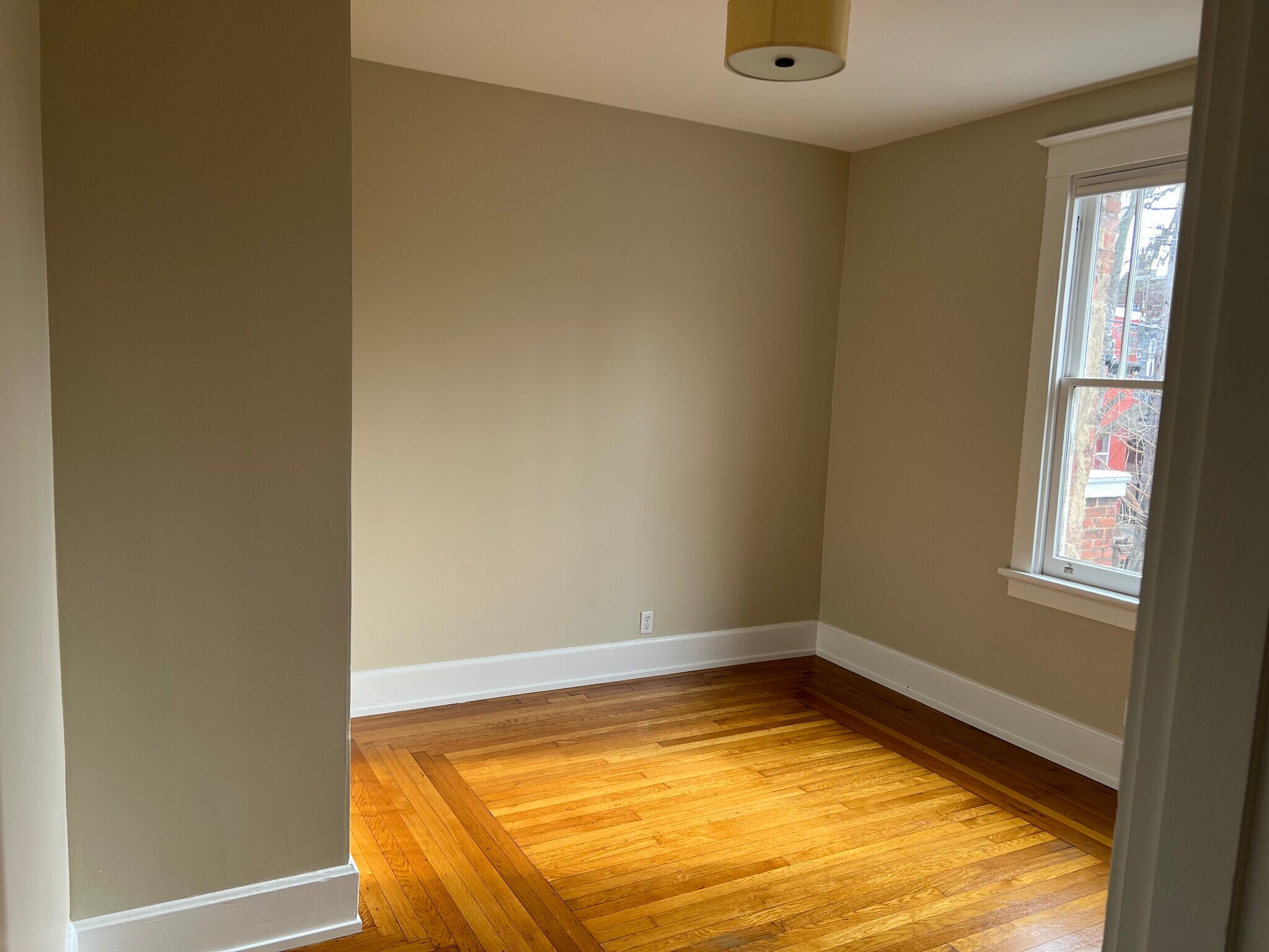 Building Photo - 601 Overton St