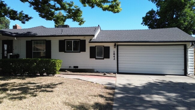 Building Photo - 1842 Princeton Ave