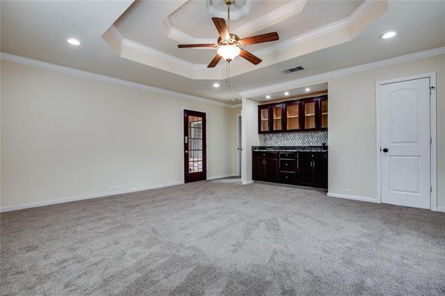Building Photo - 8966 Hialeah Cir S