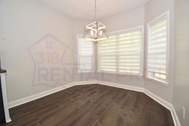 Building Photo - 3 Bed, 2 Bath Home in Ruston!