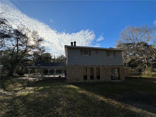 Building Photo - 7445 Bowers Ln