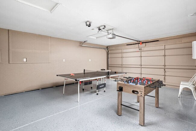 Building Photo - 620 Southridge Ct