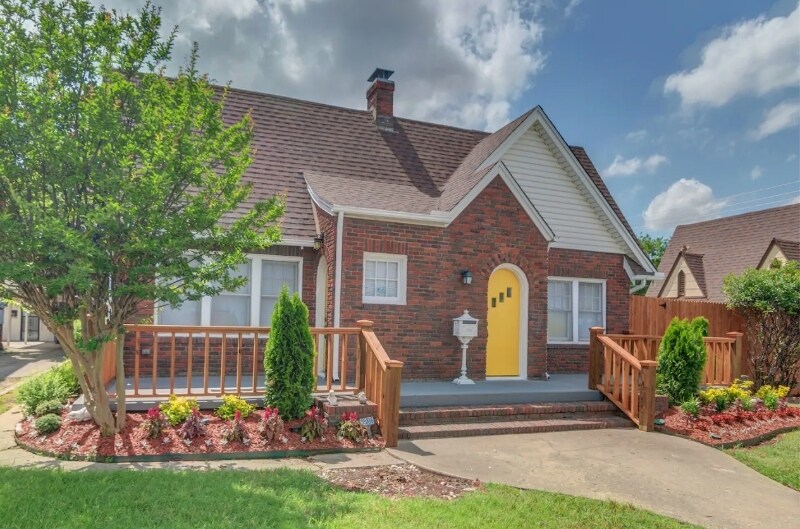 Building Photo - 1506 S Florence Pl