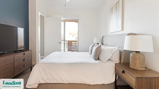 Building Photo - 375 E Linda Vista Blvd