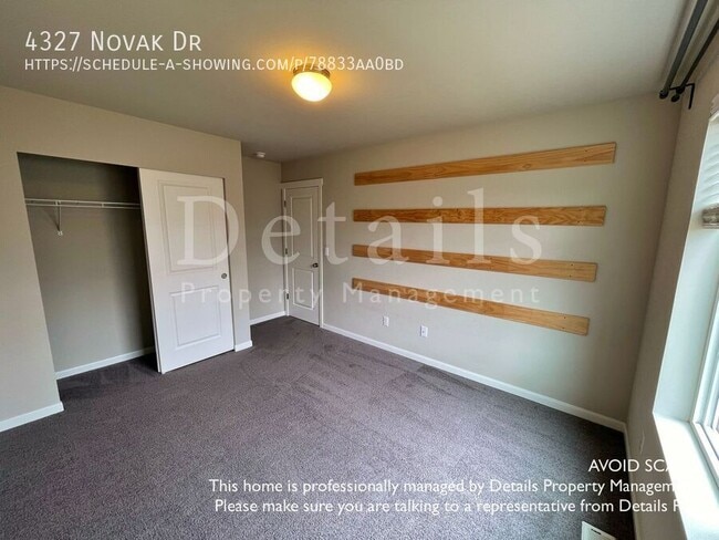 Building Photo - 4327 Novak Dr SW